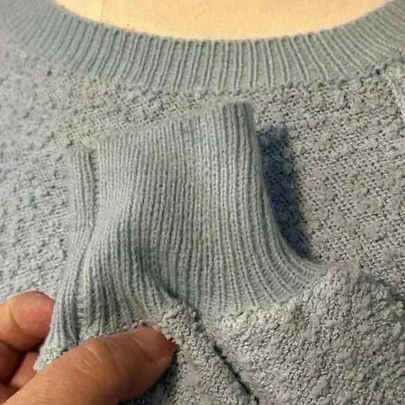 Altar’s State Women’s Light Blue Textured Sweater. Size S/M. 100% polyester. - Picture 3 of 7